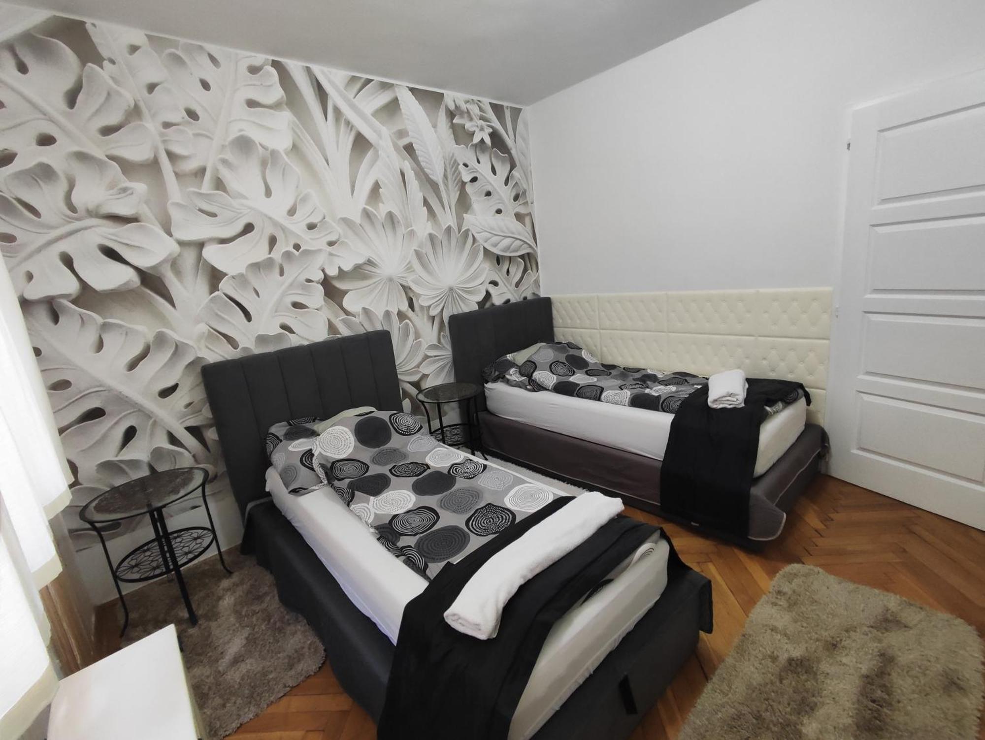 Heni Apartman Nagykanizsa Esterno foto