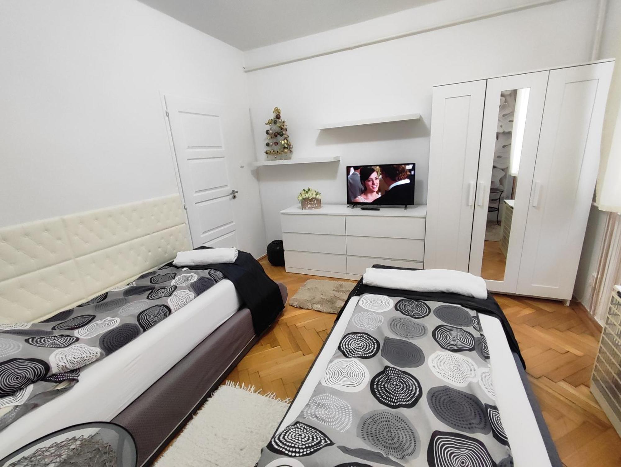 Heni Apartman Nagykanizsa Esterno foto