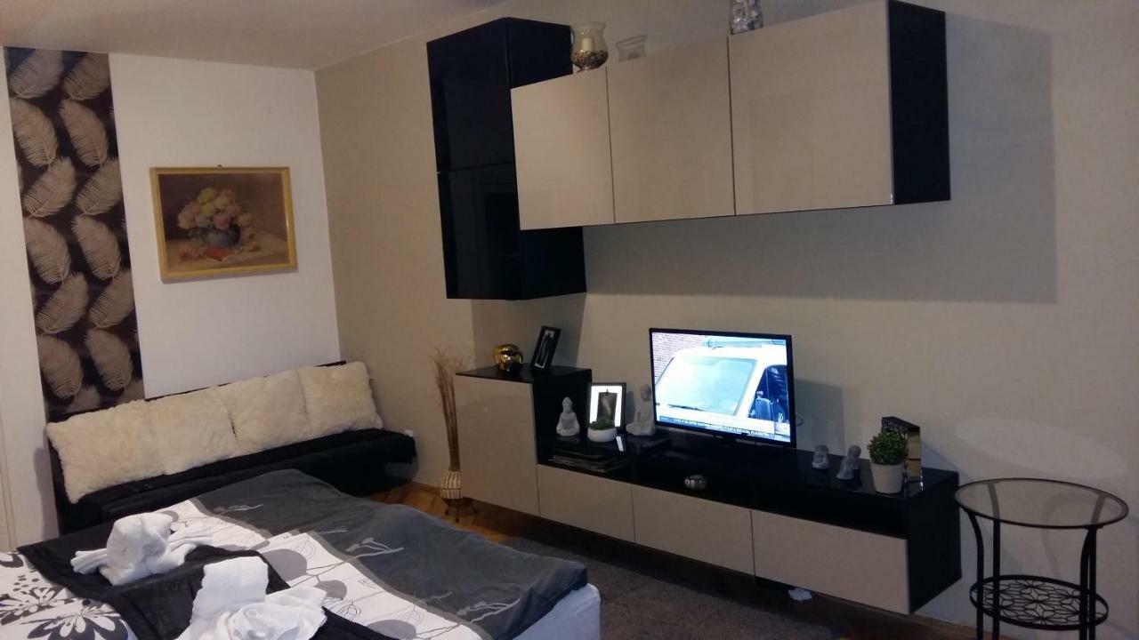 Heni Apartman Nagykanizsa Esterno foto